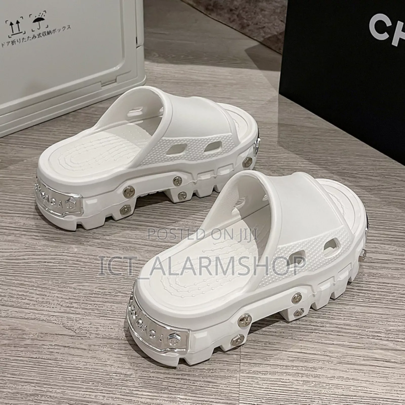 Thick-Soled Height Slippers