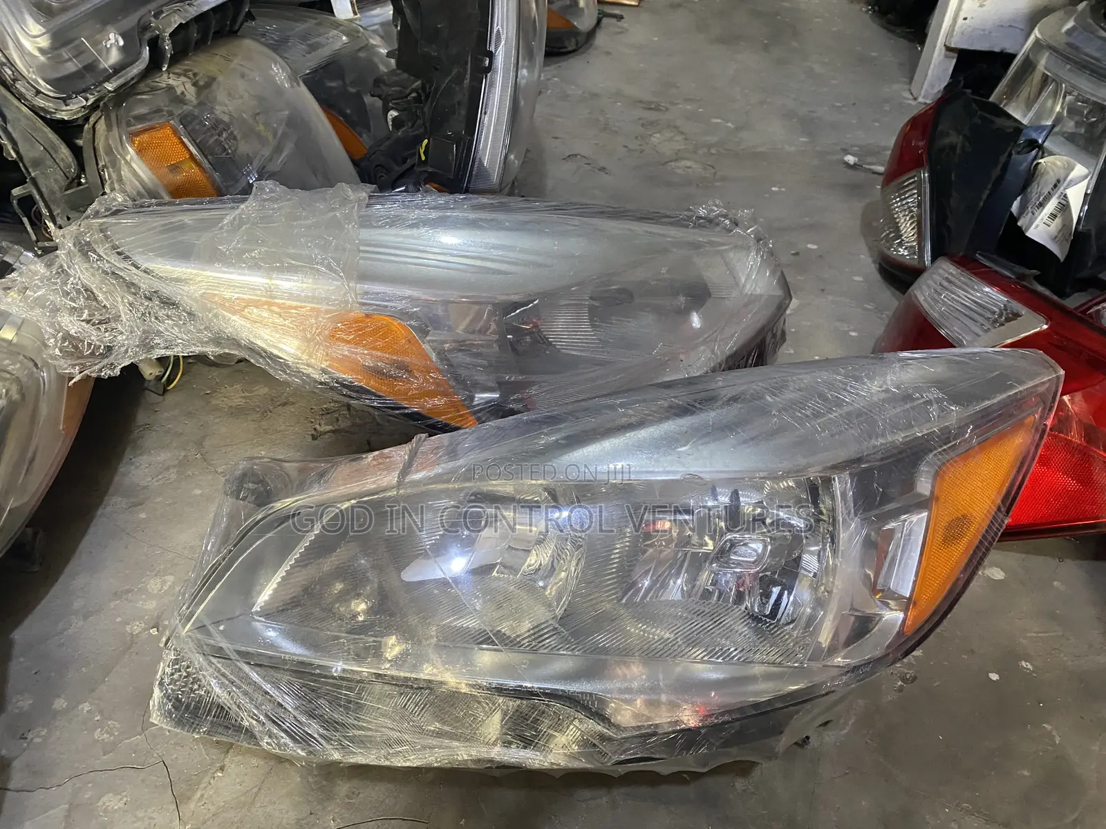 Ford Escape 2014 Headlight