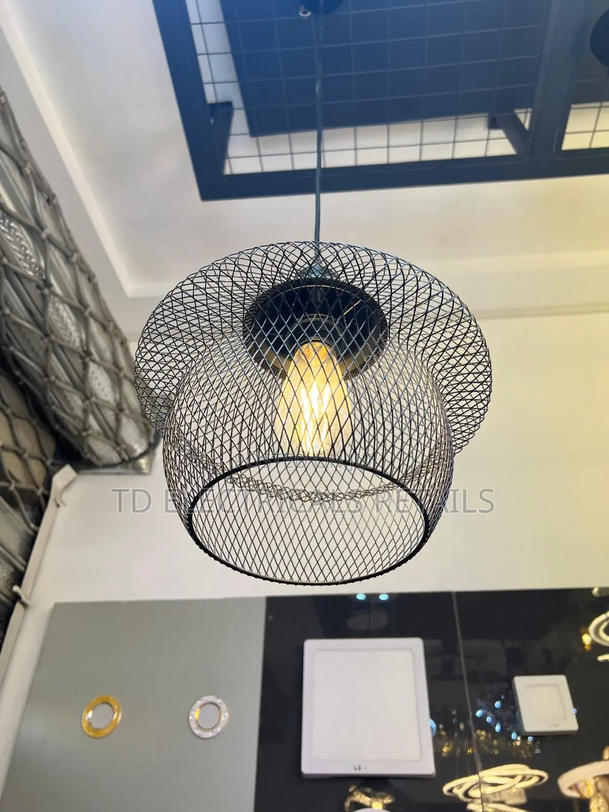Net Black Pendant Light