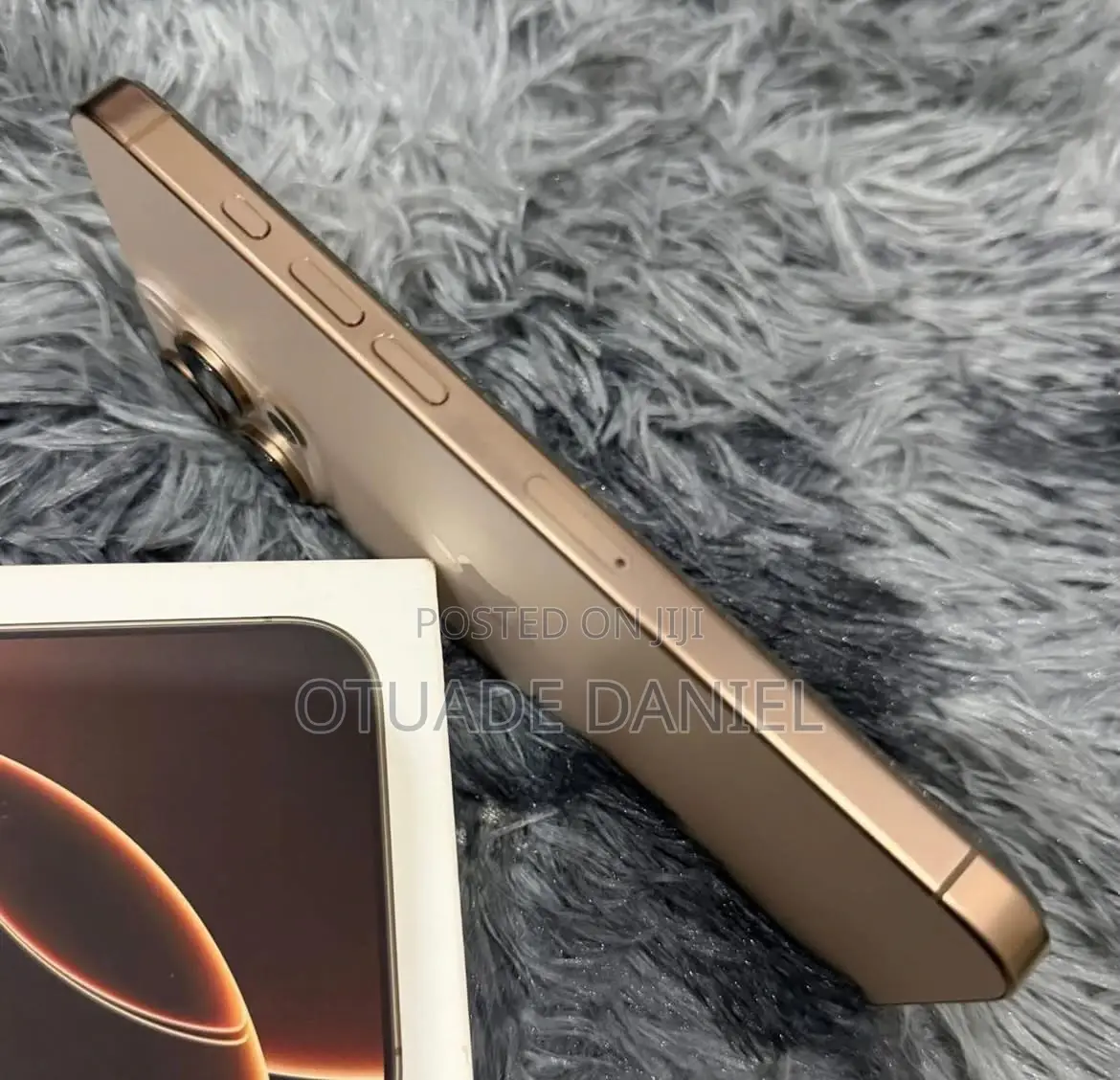 Apple iPhone 16 Pro Max 256 GB Gold