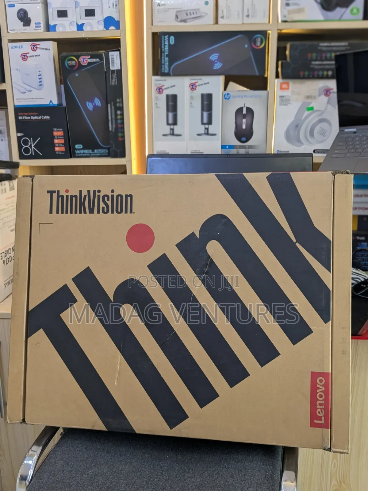 Lenovo - Thinkvision T27h-30 27inches Computer Monitor