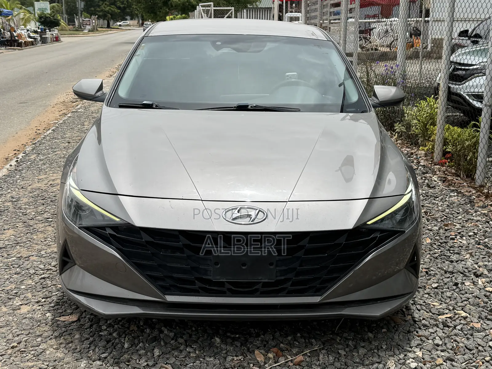 Hyundai Elantra Limited 2021 Gray