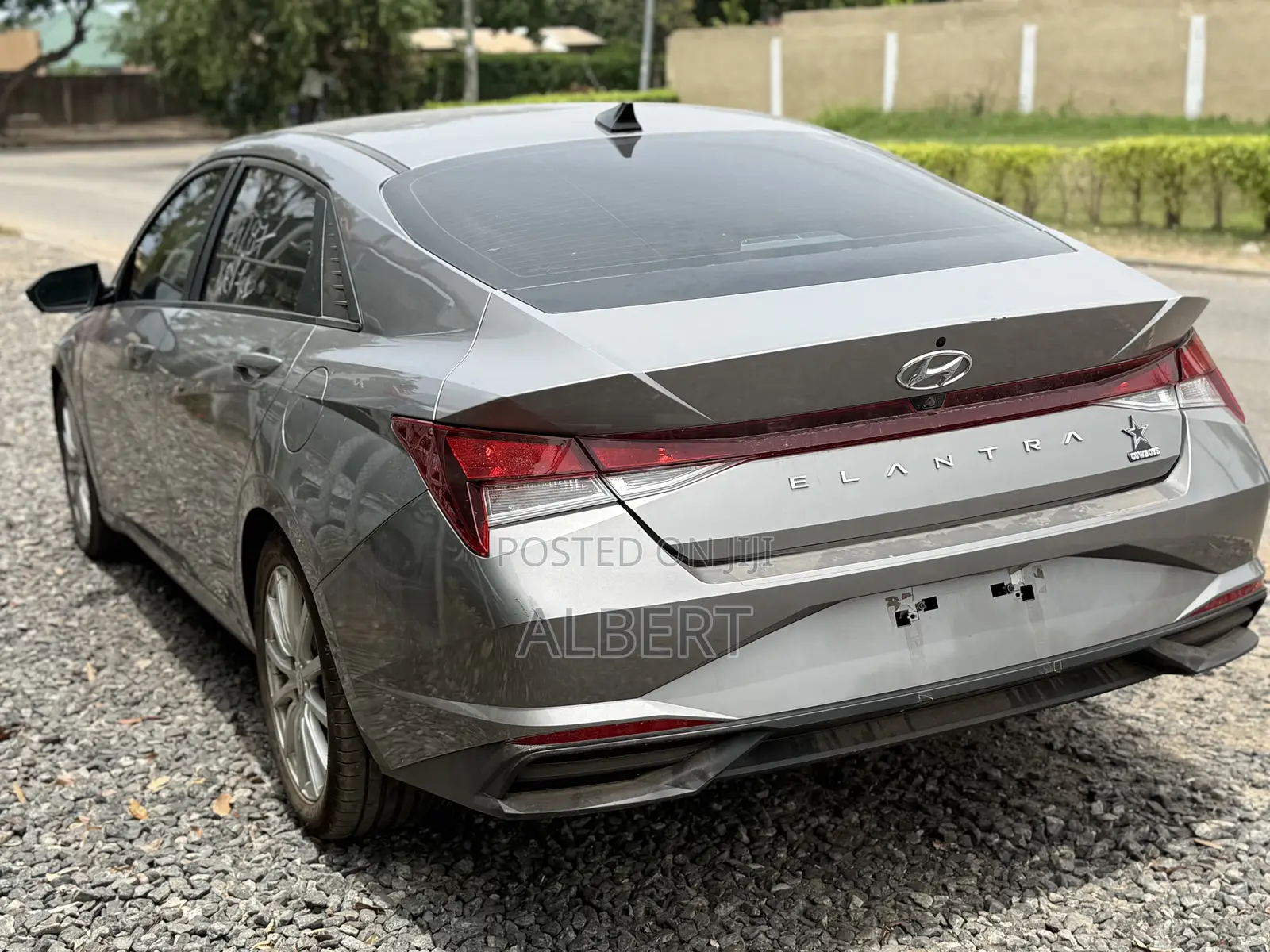 Hyundai Elantra Limited 2021 Gray