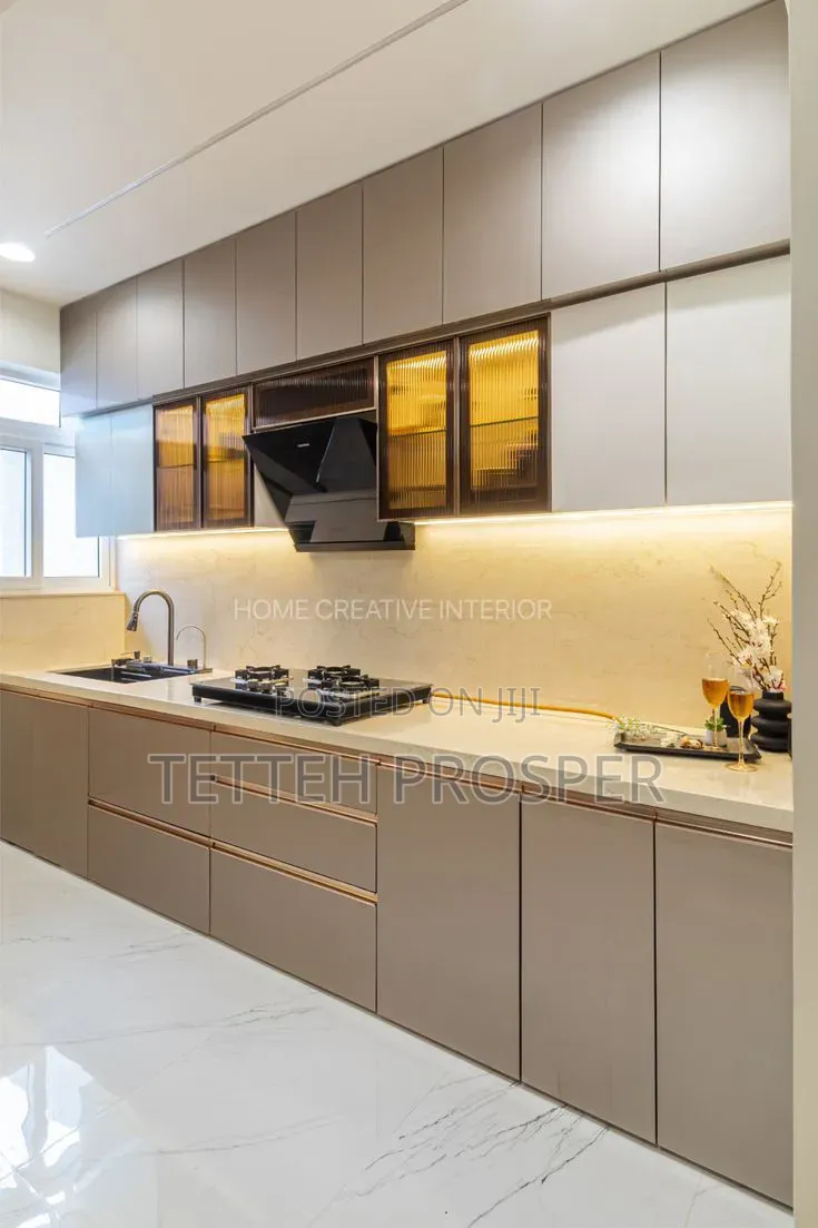 High Quality Kitchen Cabinet