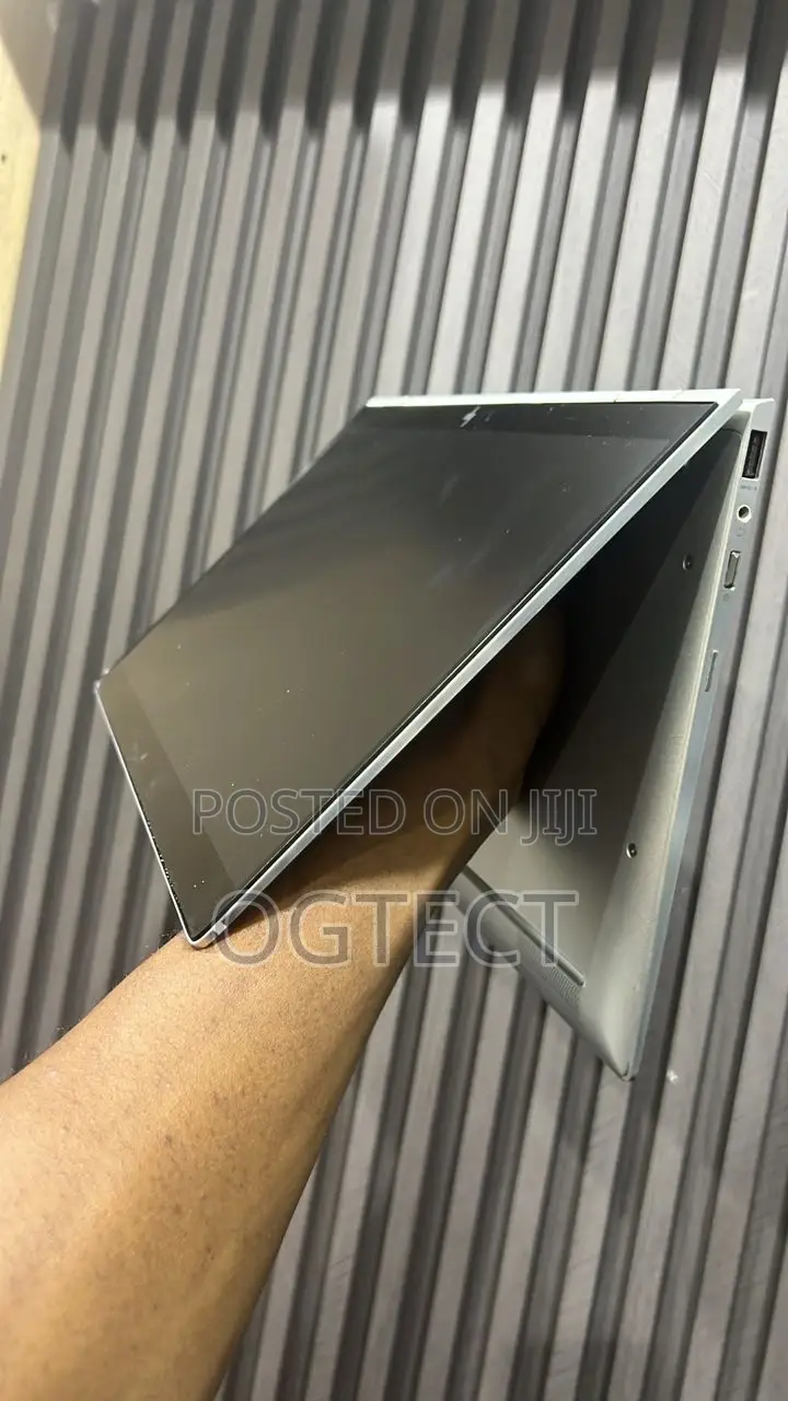 Laptop HP EliteBook x360 1030 G4 8GB Intel Core i5 SSD 256GB