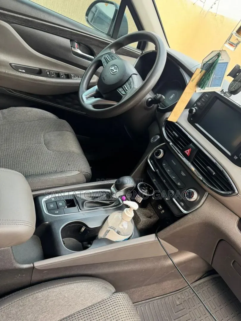 Hyundai Santa Fe Limited 2021 Gray