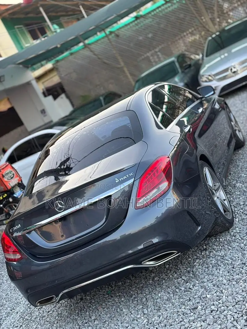 Mercedes-Benz C300 Sport 4Matic Sedan AWD (2.0L 4cyll 7A) 2016 Gray