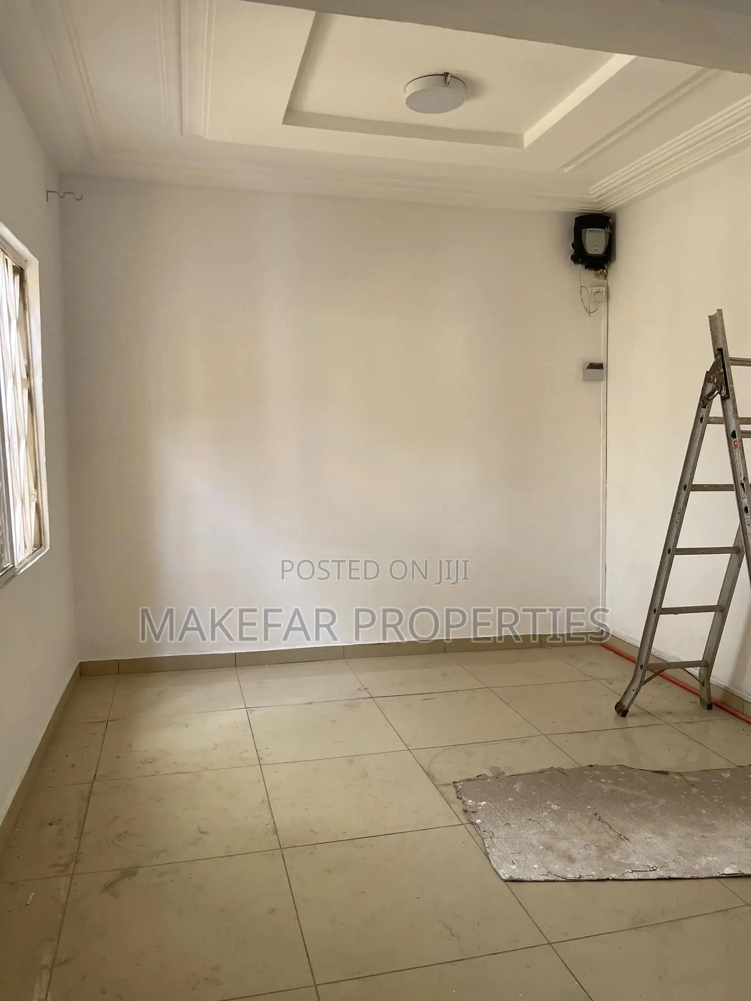 3bdrm House in Lake Side Estate for rent