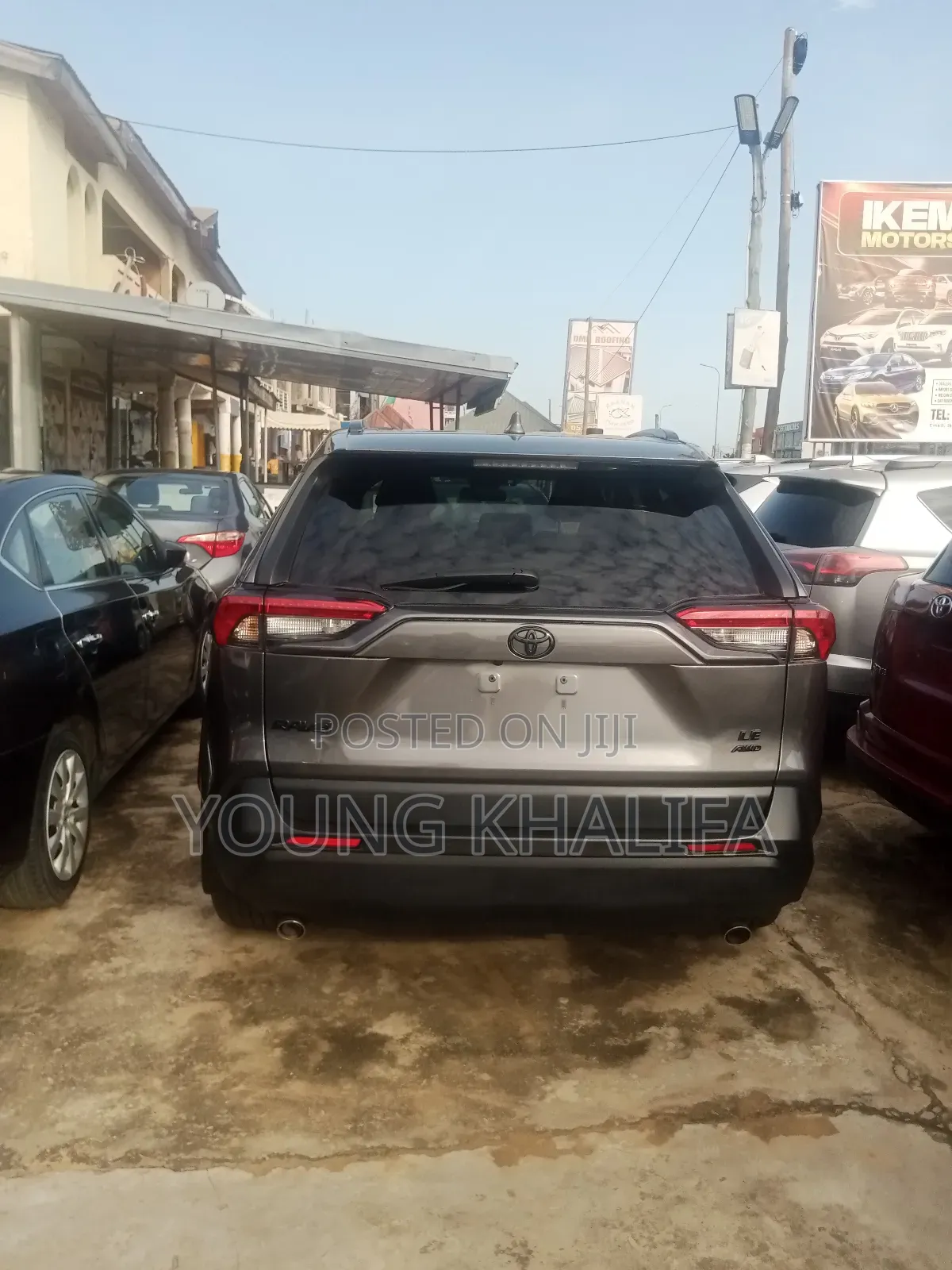 Toyota RAV4 2021 Gray