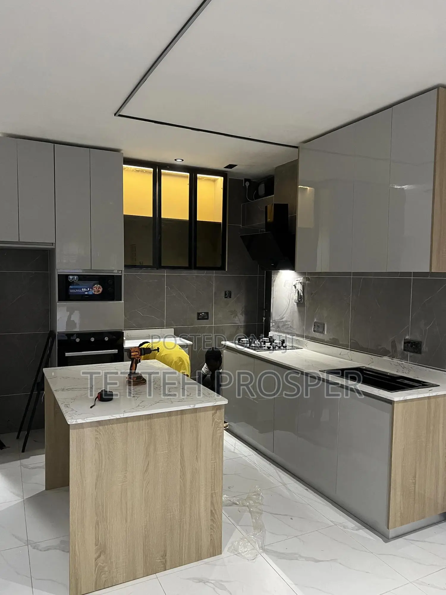 Kitchen Cabinet