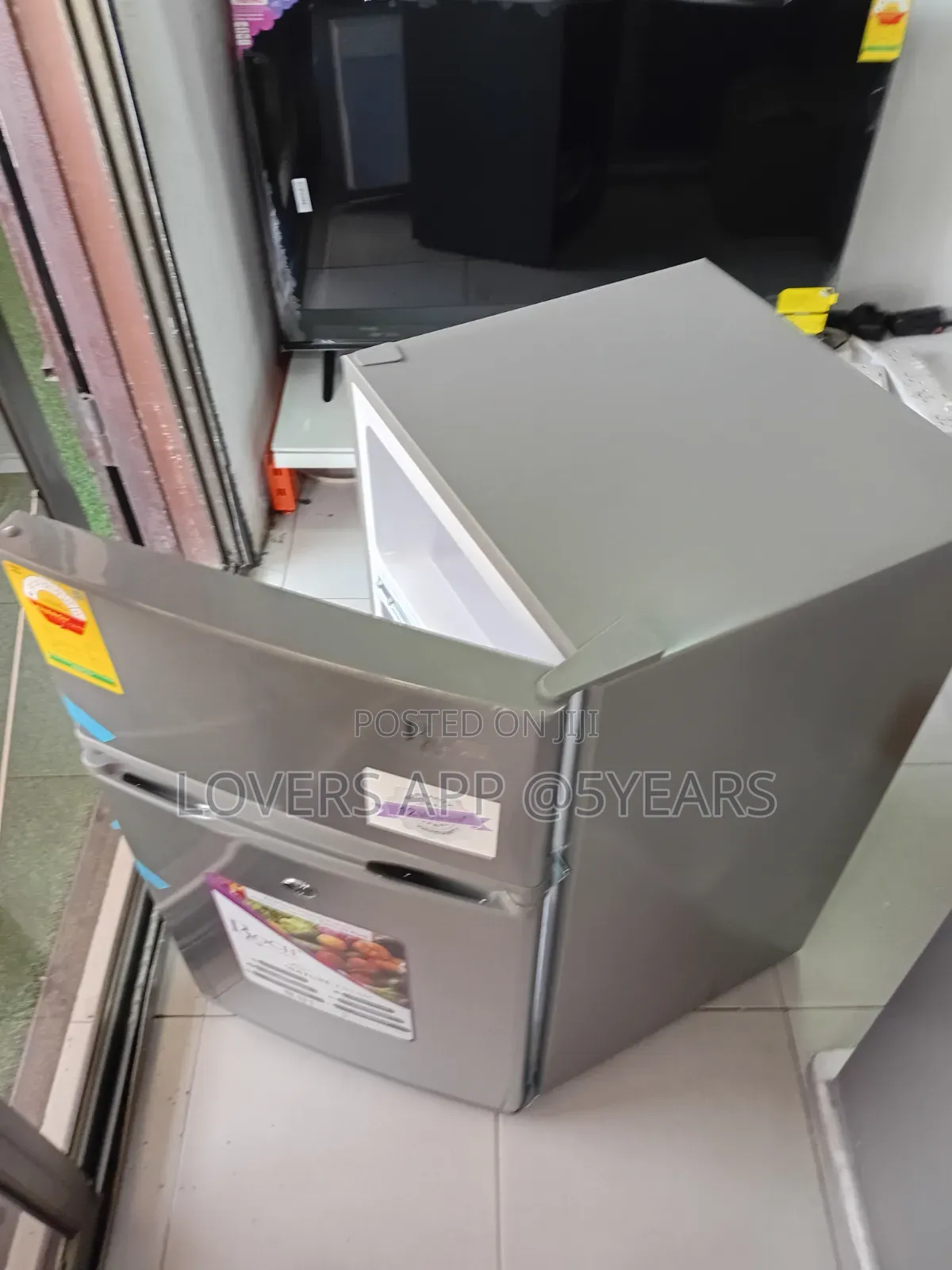 Roch 83l Mini Refrigerator – Reliable Energy Efficient