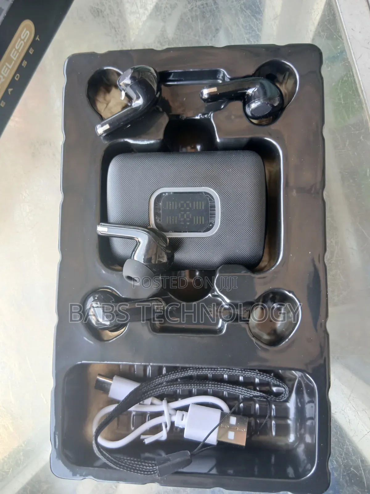 J15 4 in 1 Earbuds