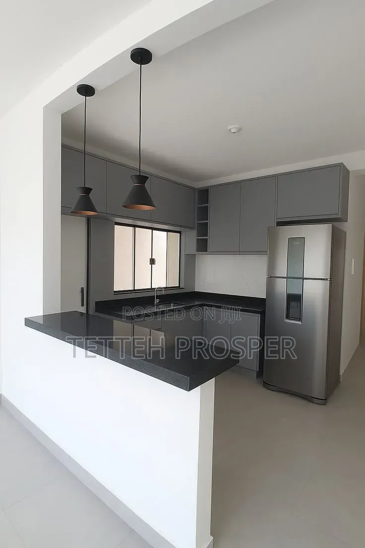 High Quality Kitchen Cabinet
