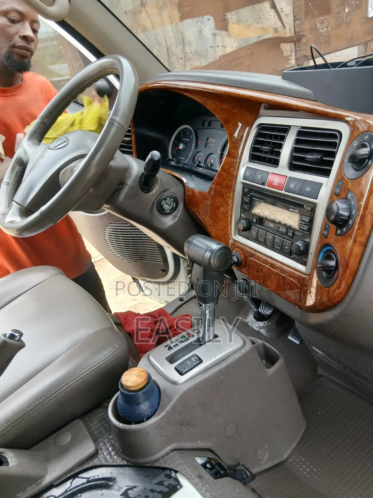 Hyundai Porter II 2010 White