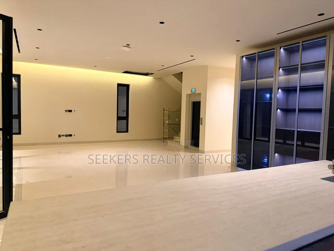 5bdrm House in Seekers Realty, DVLA Area for rent