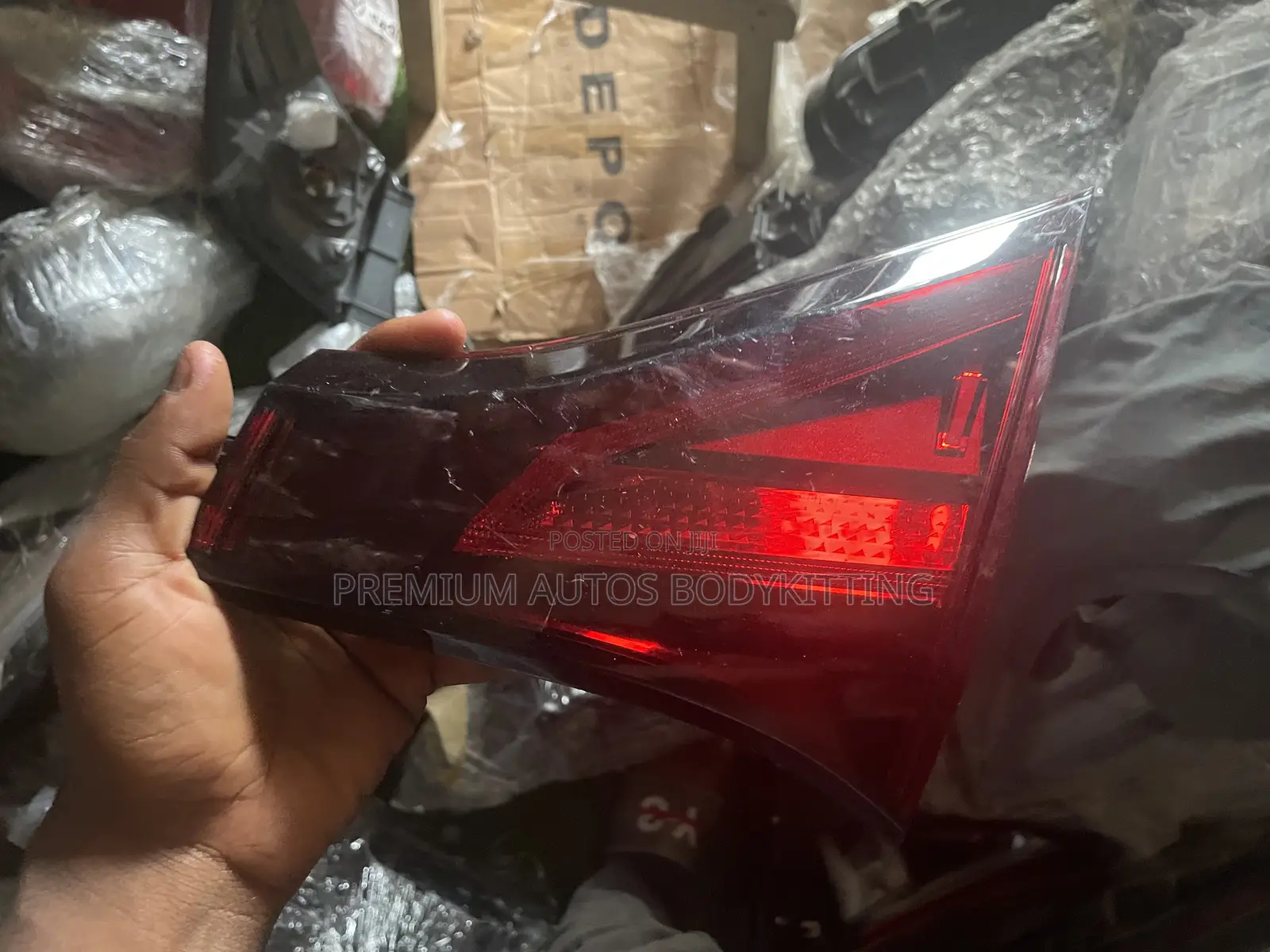 Nissan Kicks 2021 Boot Light / Trunk Interior Lamp