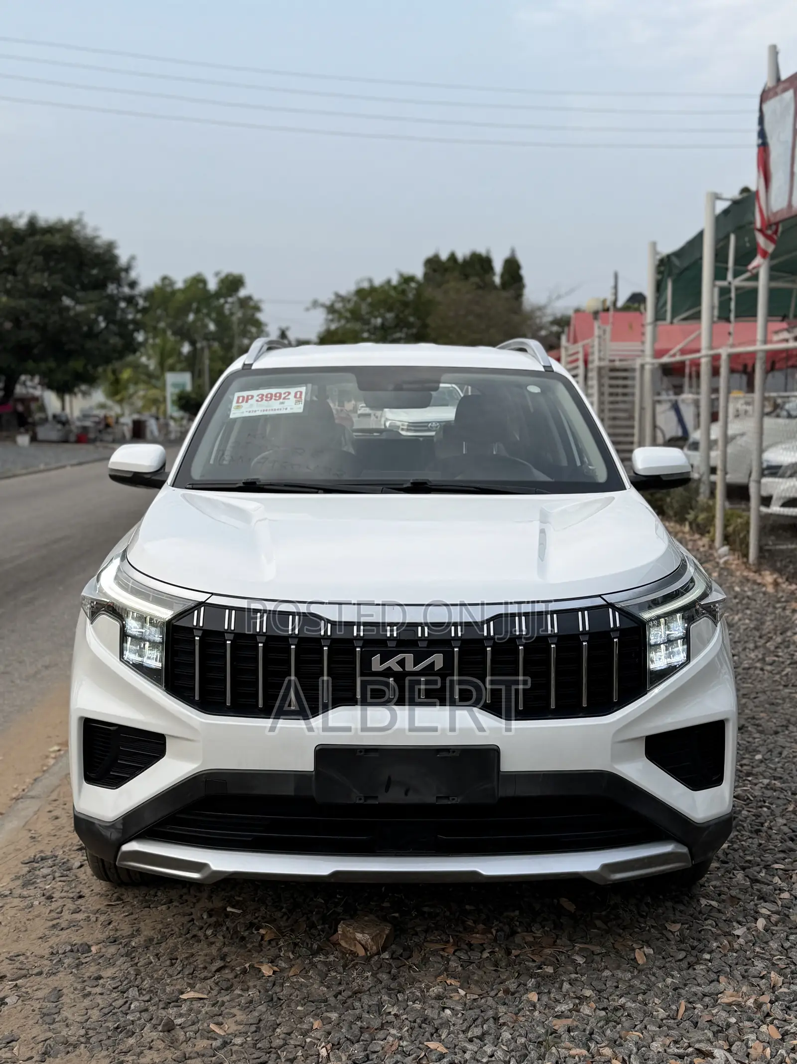 Kia Sportage EX 2021 White