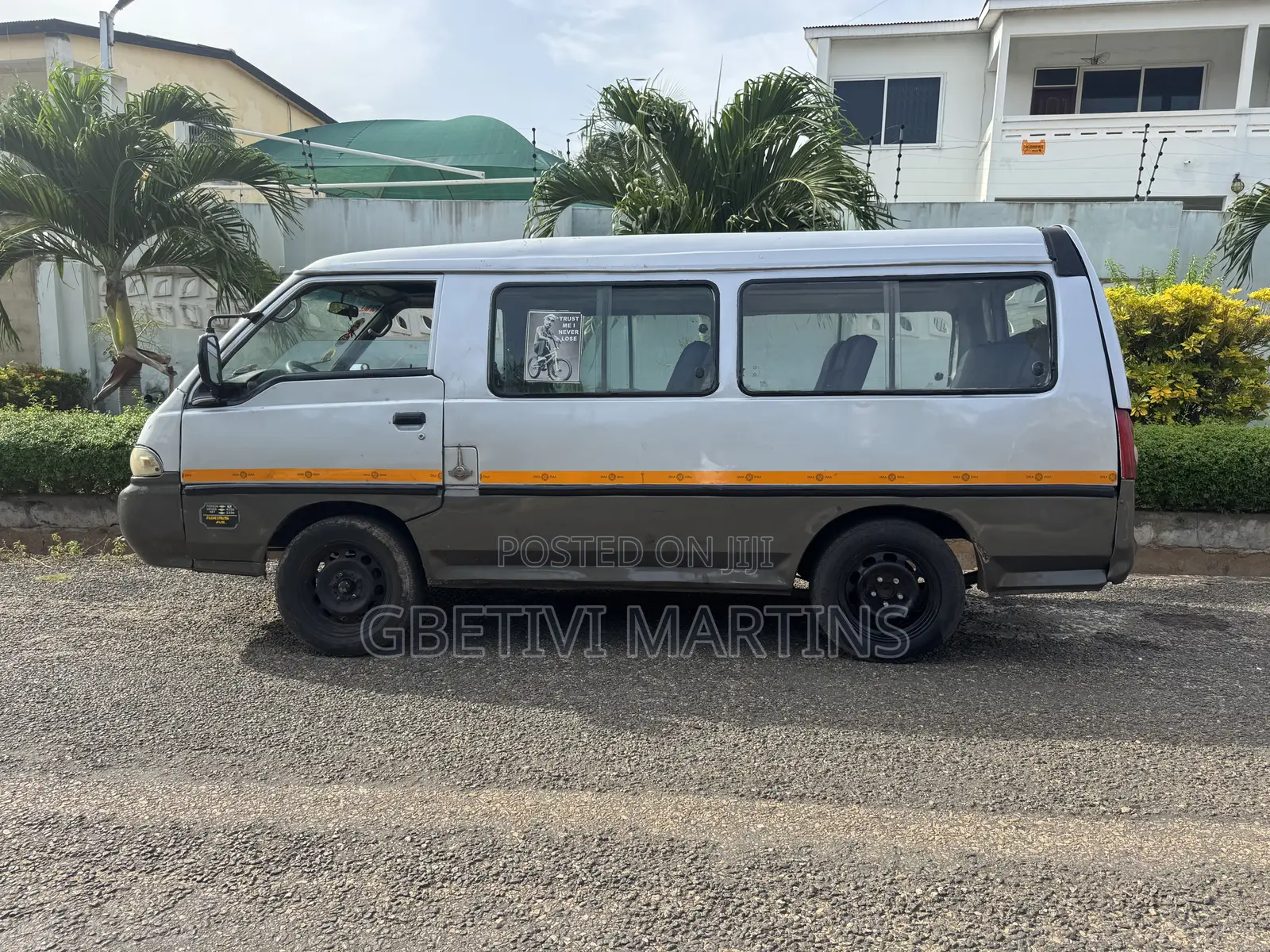 Hyundai H300 2009 Silver