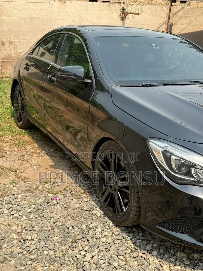 Mercedes-Benz CLA-Class 2017 Black