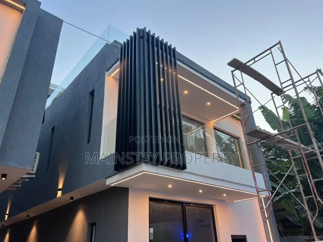4bdrm House in Mainstay Estates, Dzorwulu for sale