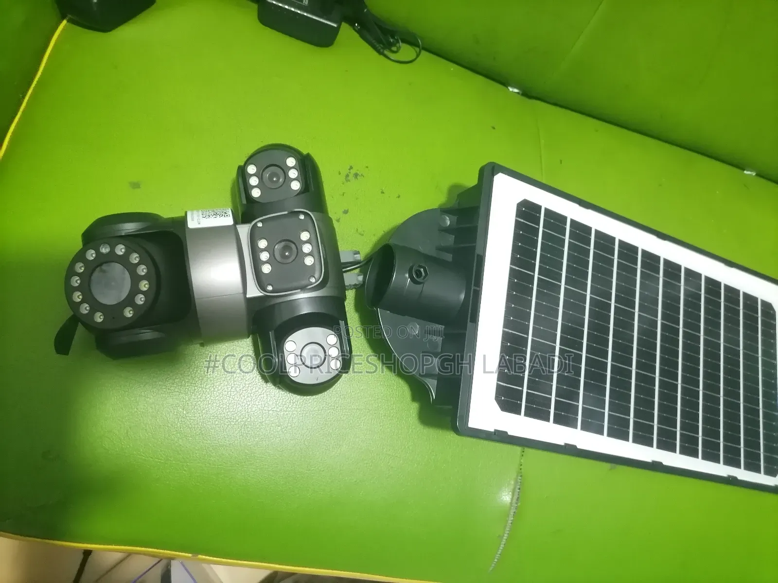 Solar Street Light With 4-lens Screen 4g Solar Camera