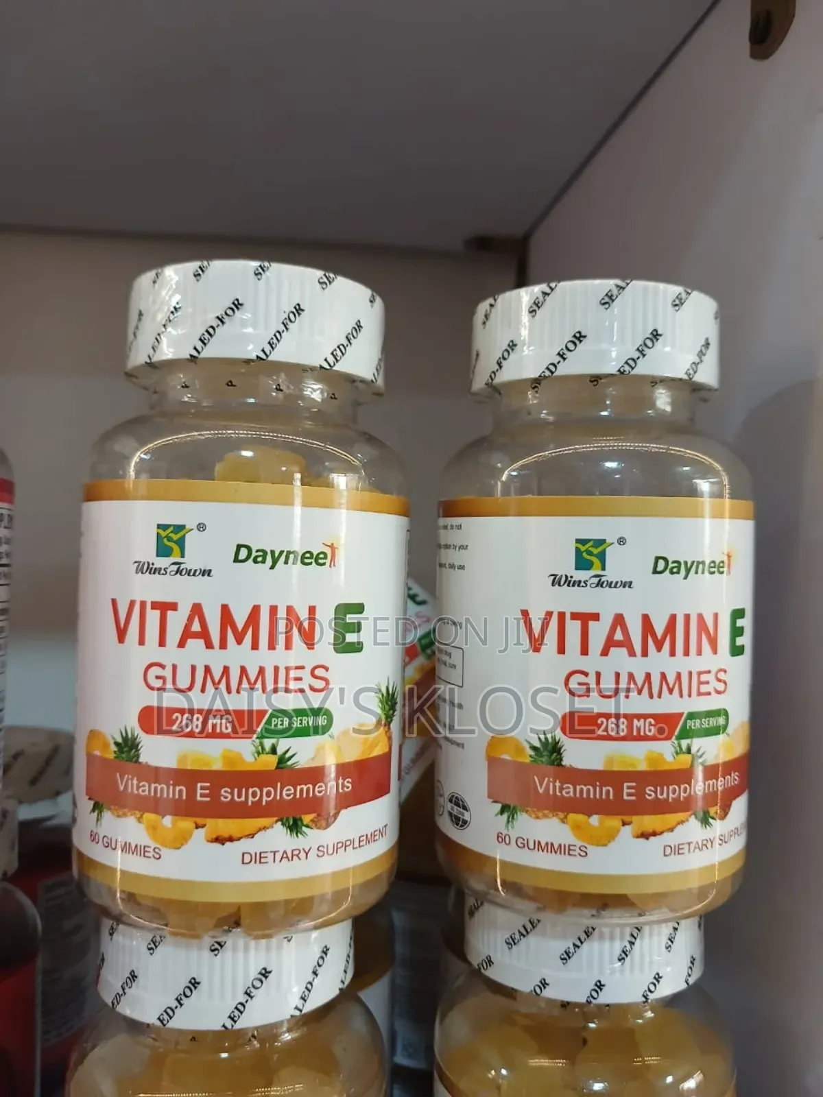 Anti Aging, Skin Whitening Gummies.