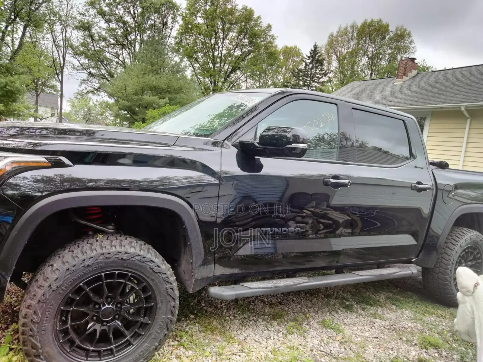 Toyota Tundra Limited CrewMax 4WD SB w/5.5' Bed 2026 Black