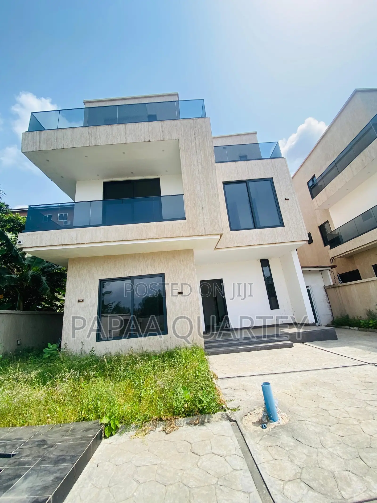 4bdrm House in Abelemkpe for sale