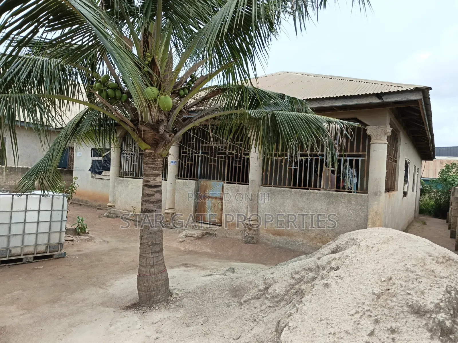 4bdrm House in Kenyasi Nwamasi, Kumasi Metropolitan for sale