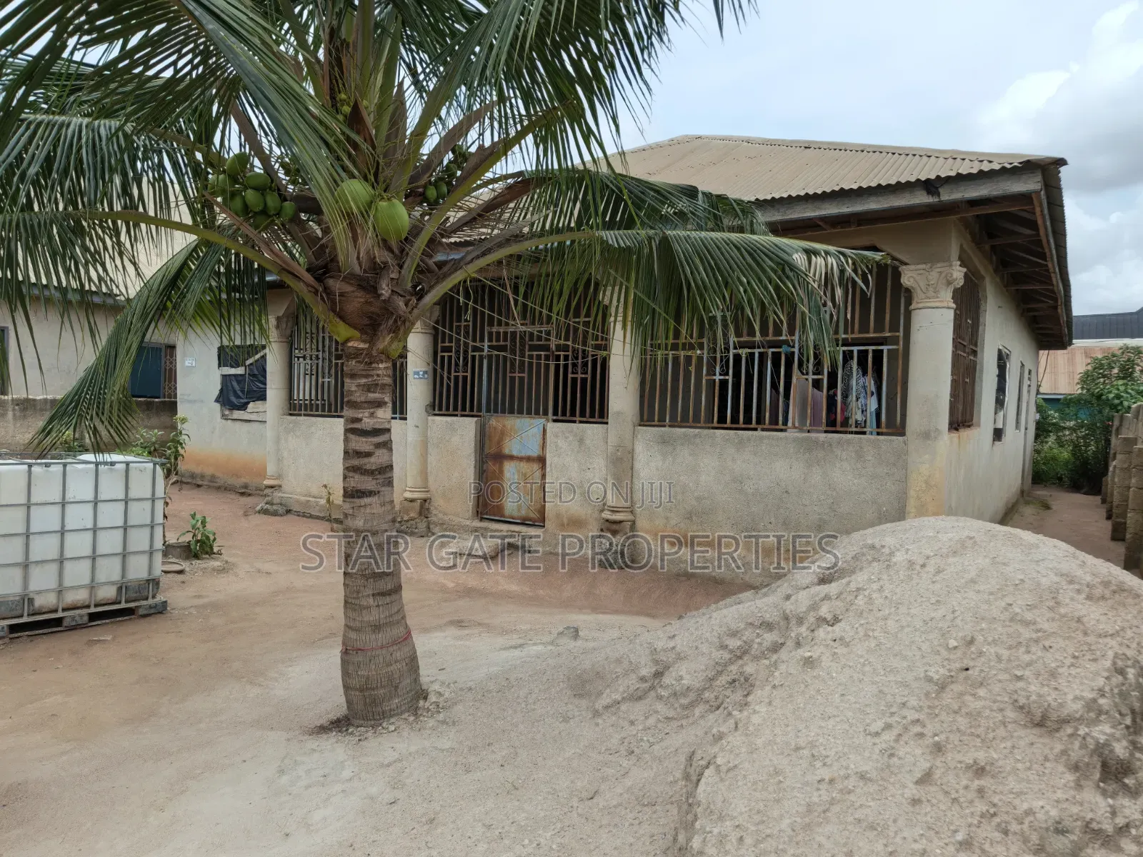 4bdrm House in Kenyasi Nwamasi, Kumasi Metropolitan for sale