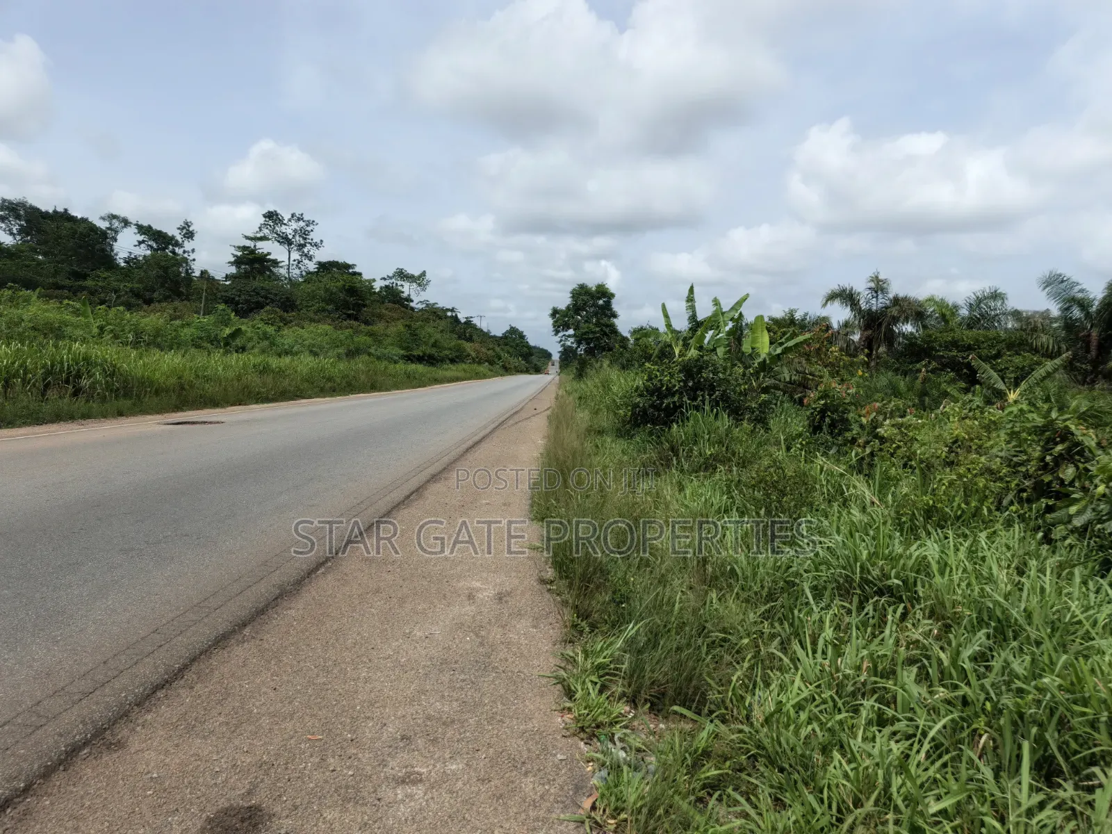 16 Plots Highway Road Side for Sale at Otakrom ( Nyinahin) Bibiani Rd