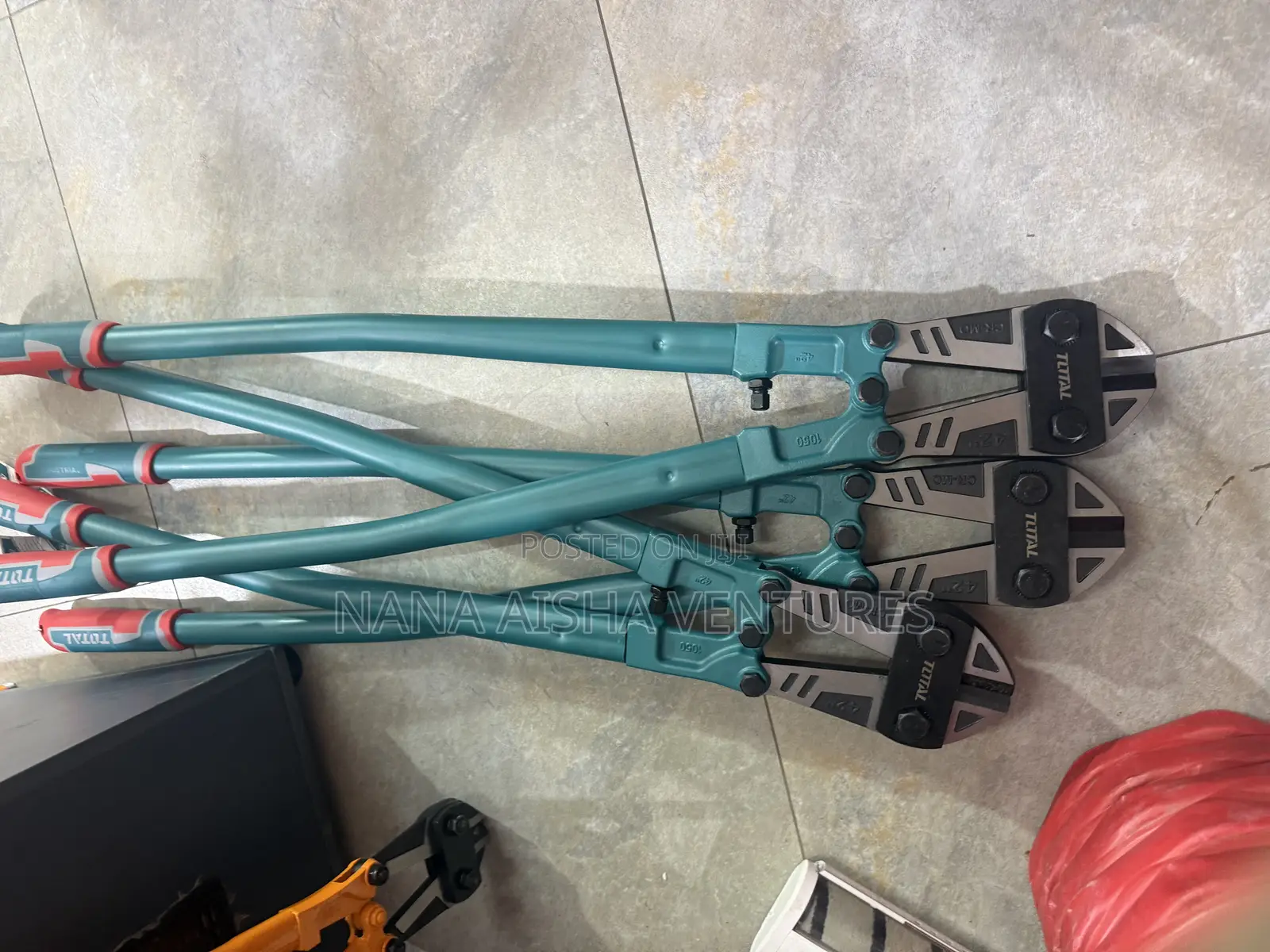 Total 42” Bolt Cutter
