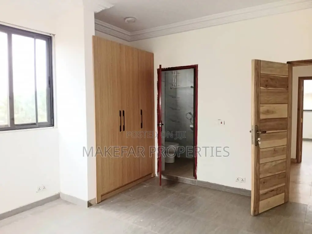 2bdrm Apartment in Madina for rent