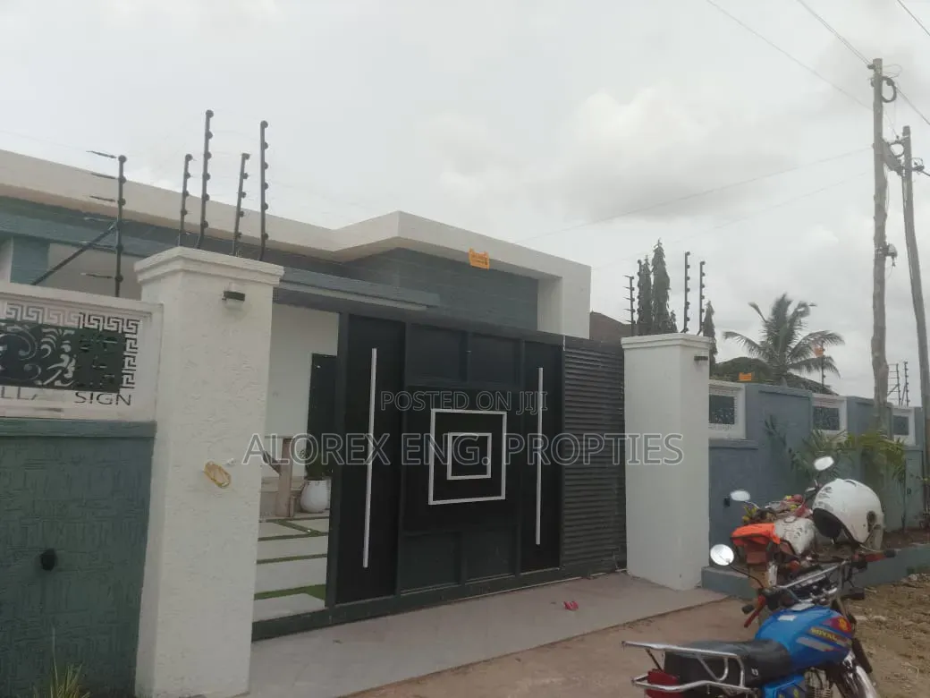 3bdrm House in Adenta $170,000, New Legon for sale