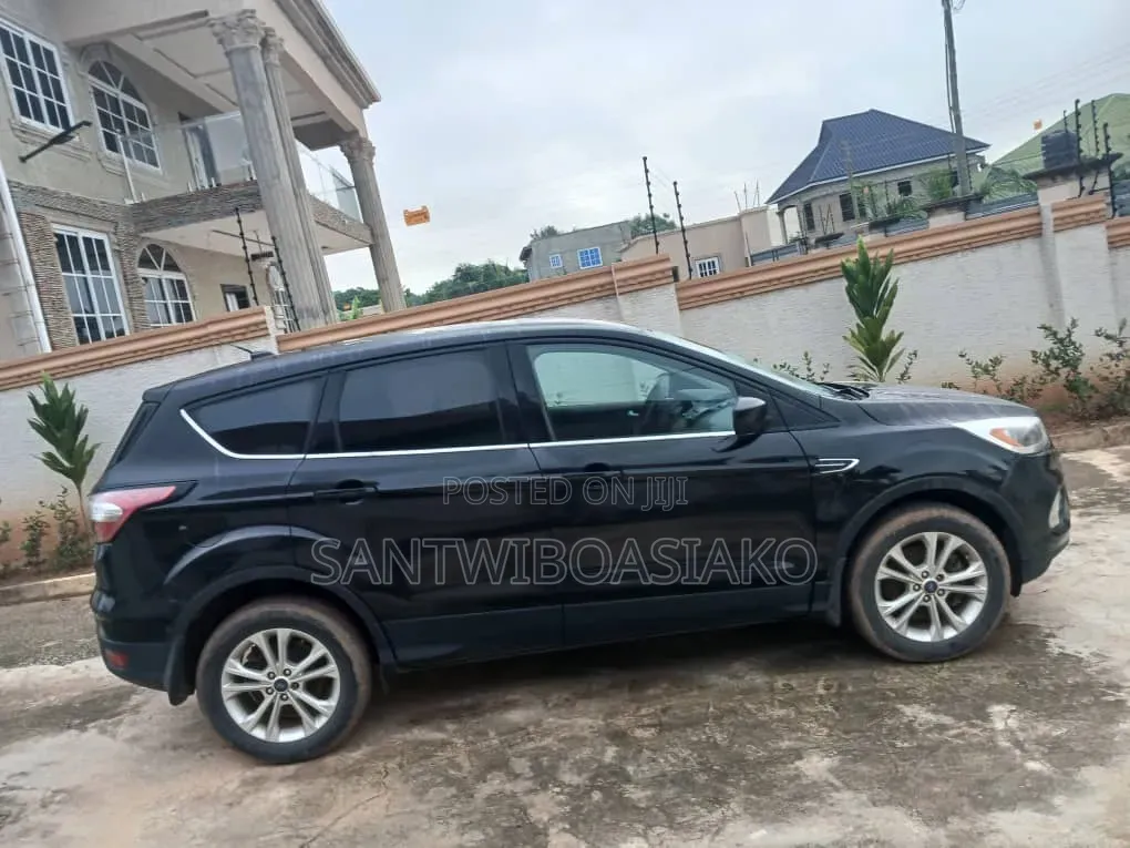 Ford Escape SE 4x4 2017 Black