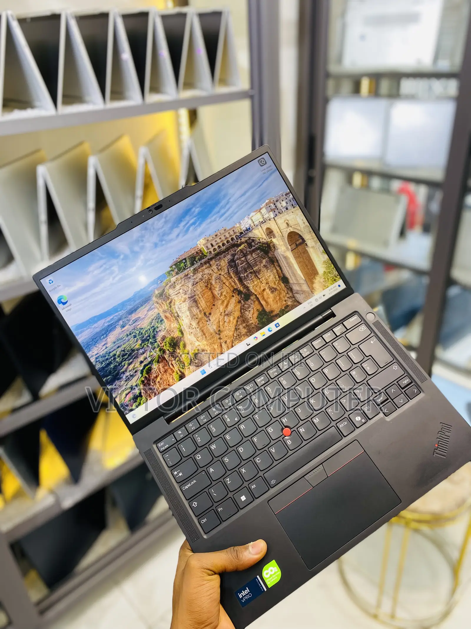 Laptop Lenovo ThinkPad T14s G4 32GB Intel Core Ultra 5 SSD 256GB