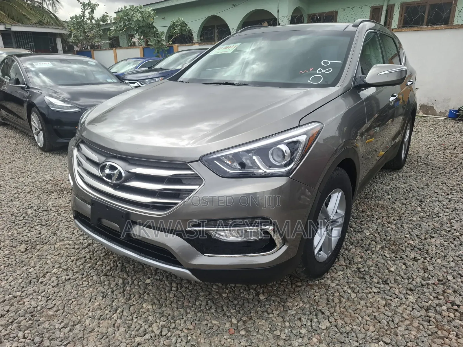 Hyundai Santa Fe SE Ultimate AWD 2017 Gray