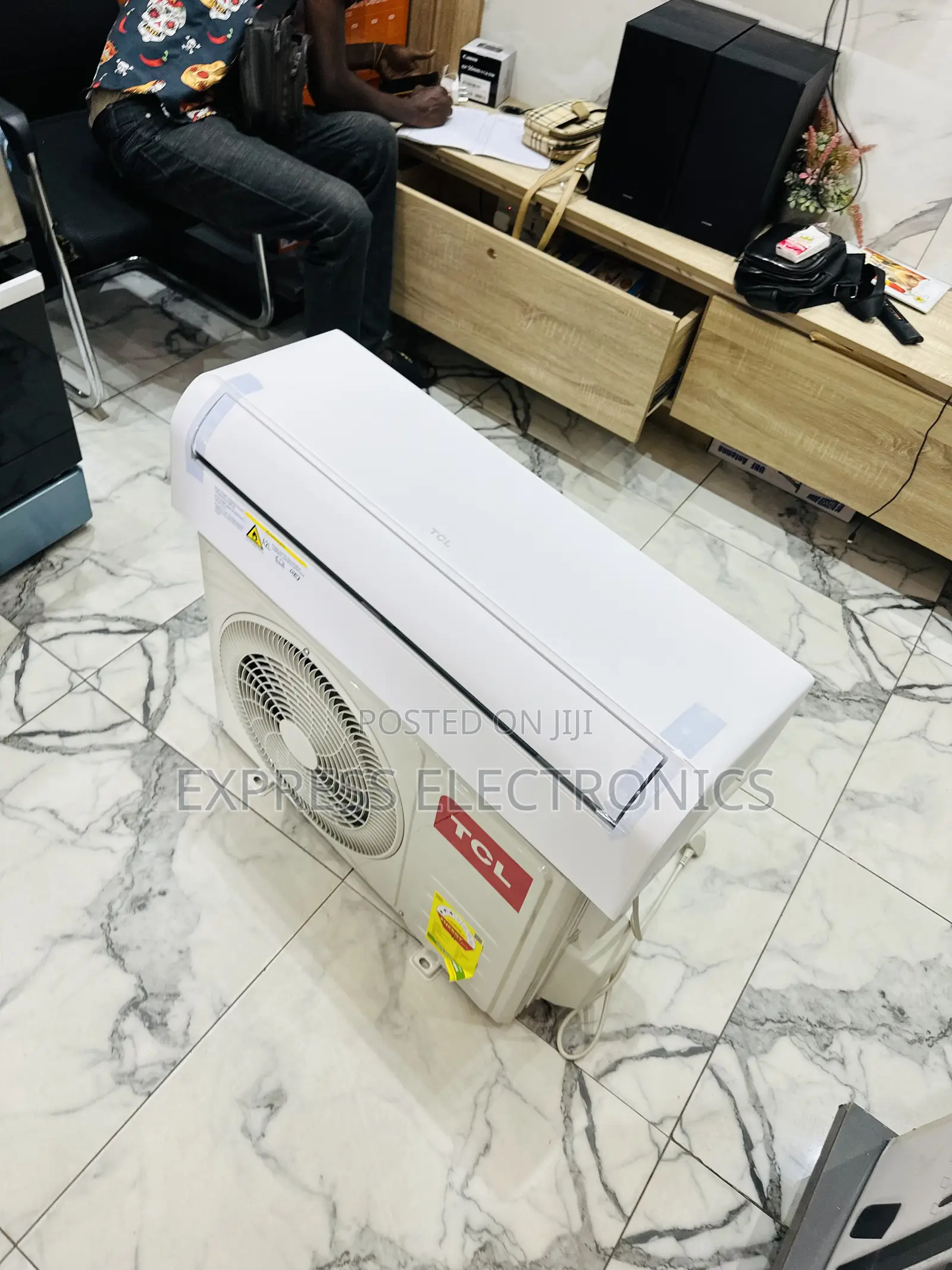 Fabulous Air Flow Split R410 Gas White TCL 1.5hp