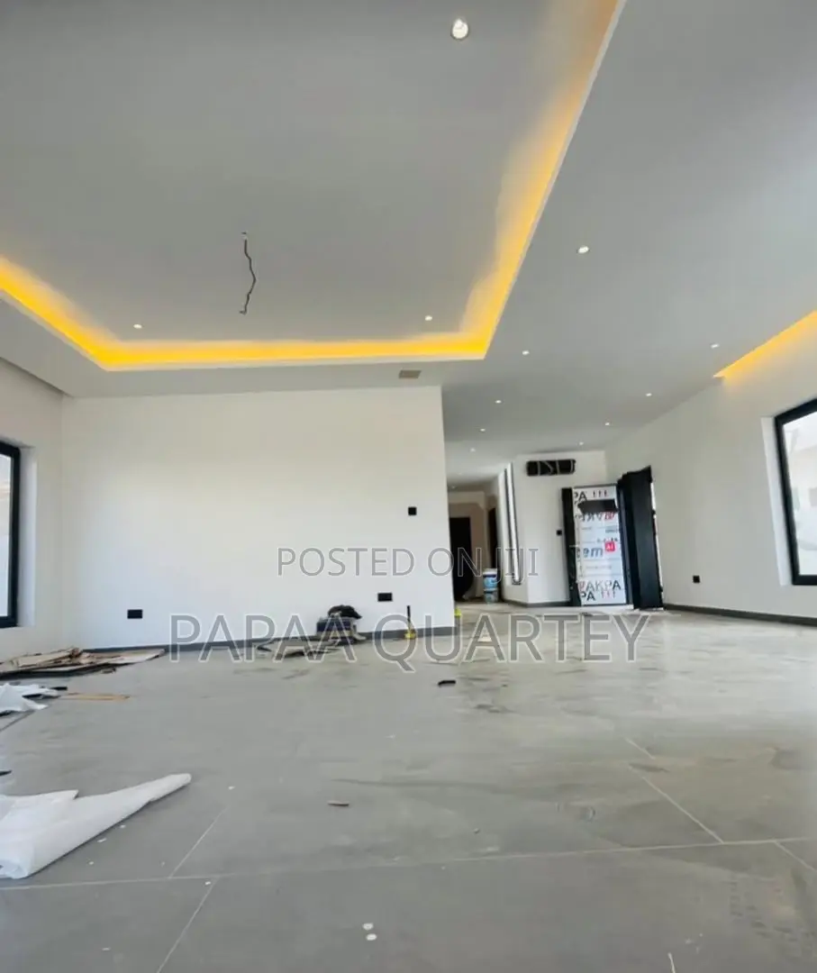 4bdrm House in East Legon for sale