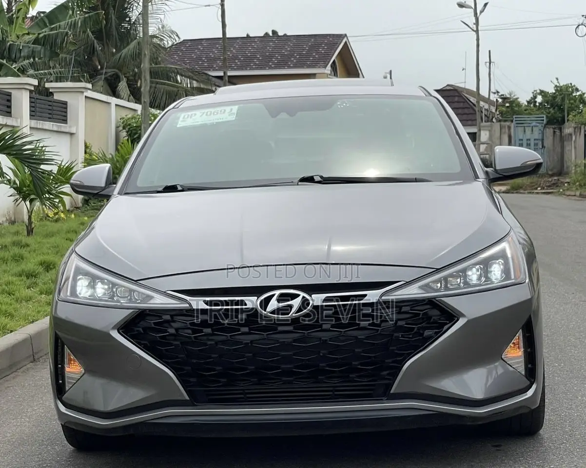 Hyundai Elantra Sport 2020 Gray