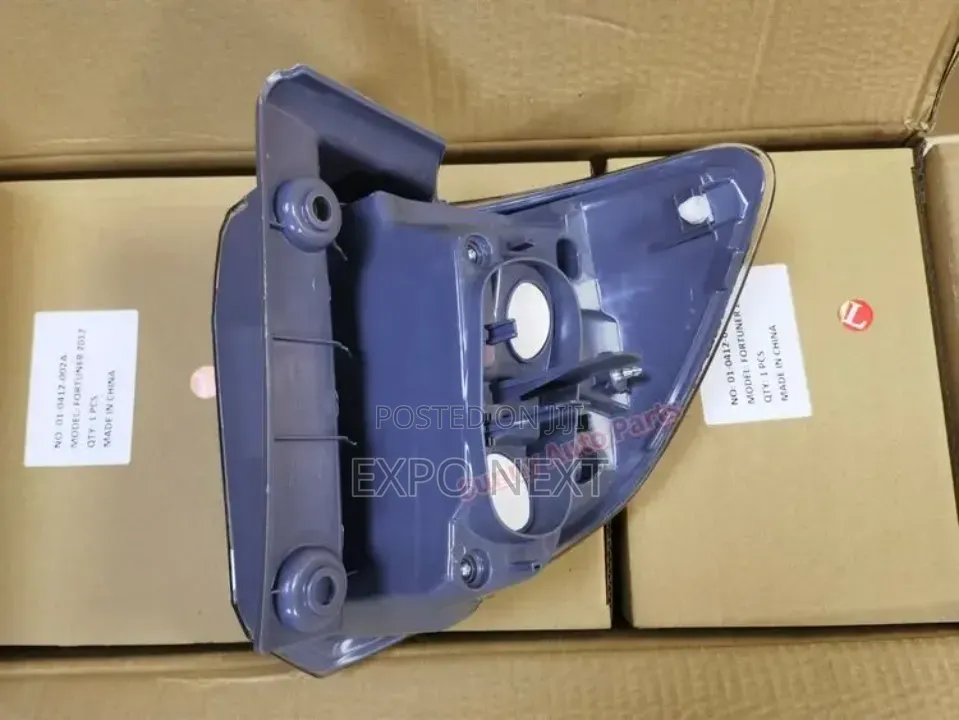 Toyota Fortuner 2012-2016 Tail Light