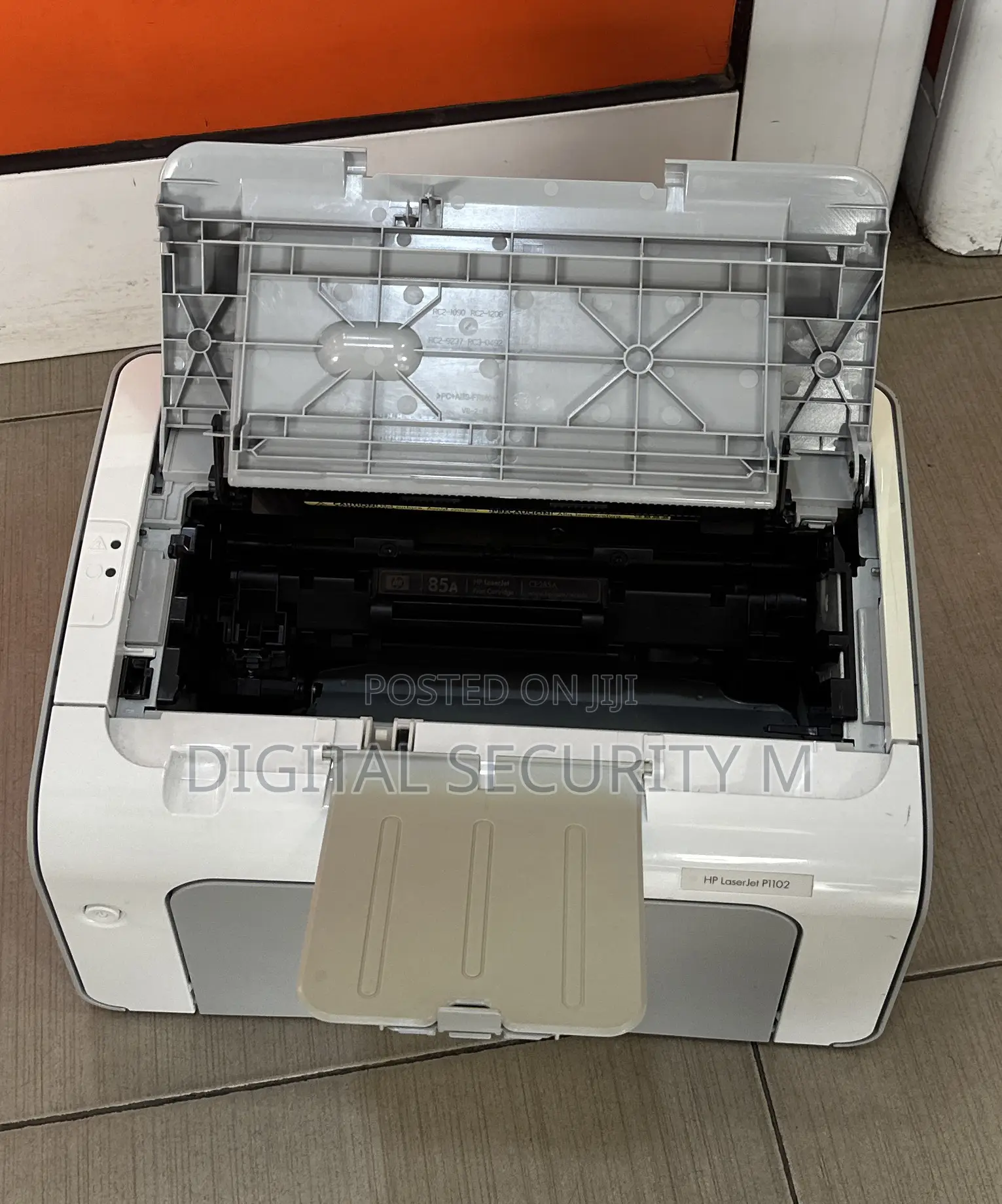 Hp Laserjet P1102 ( 85a Toner)