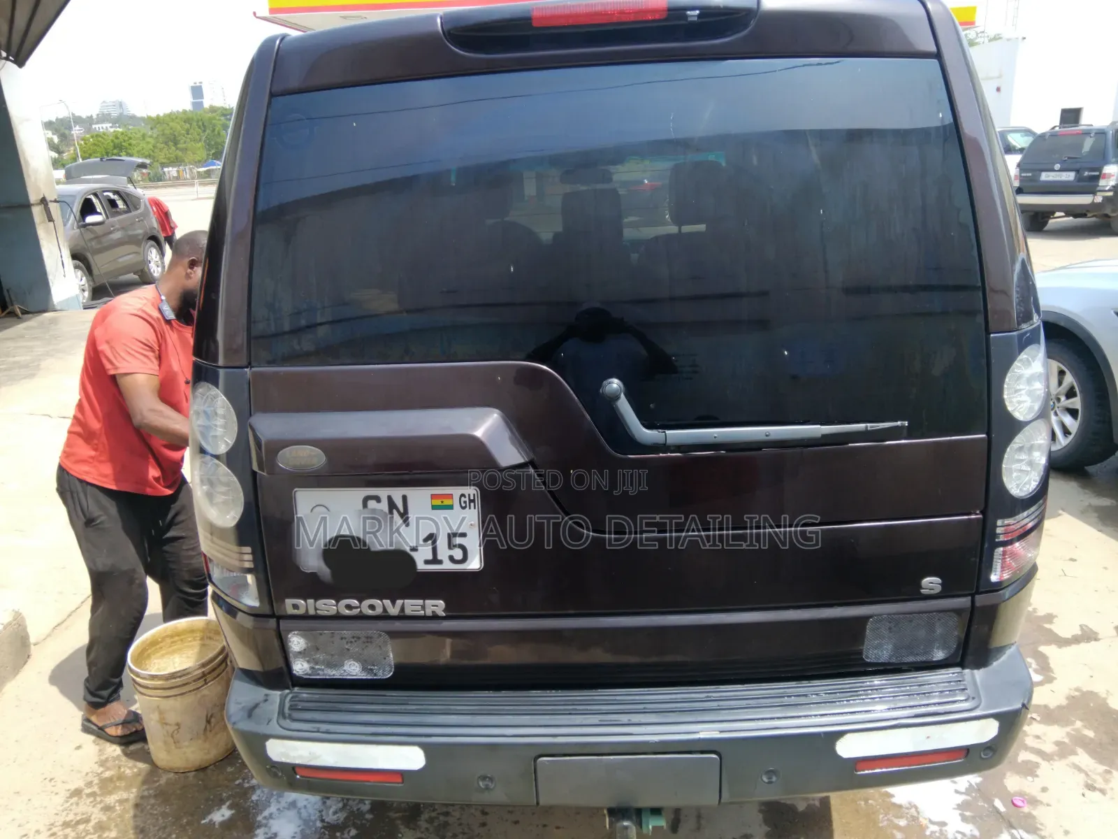 Land Rover Discovery 2015 Brown