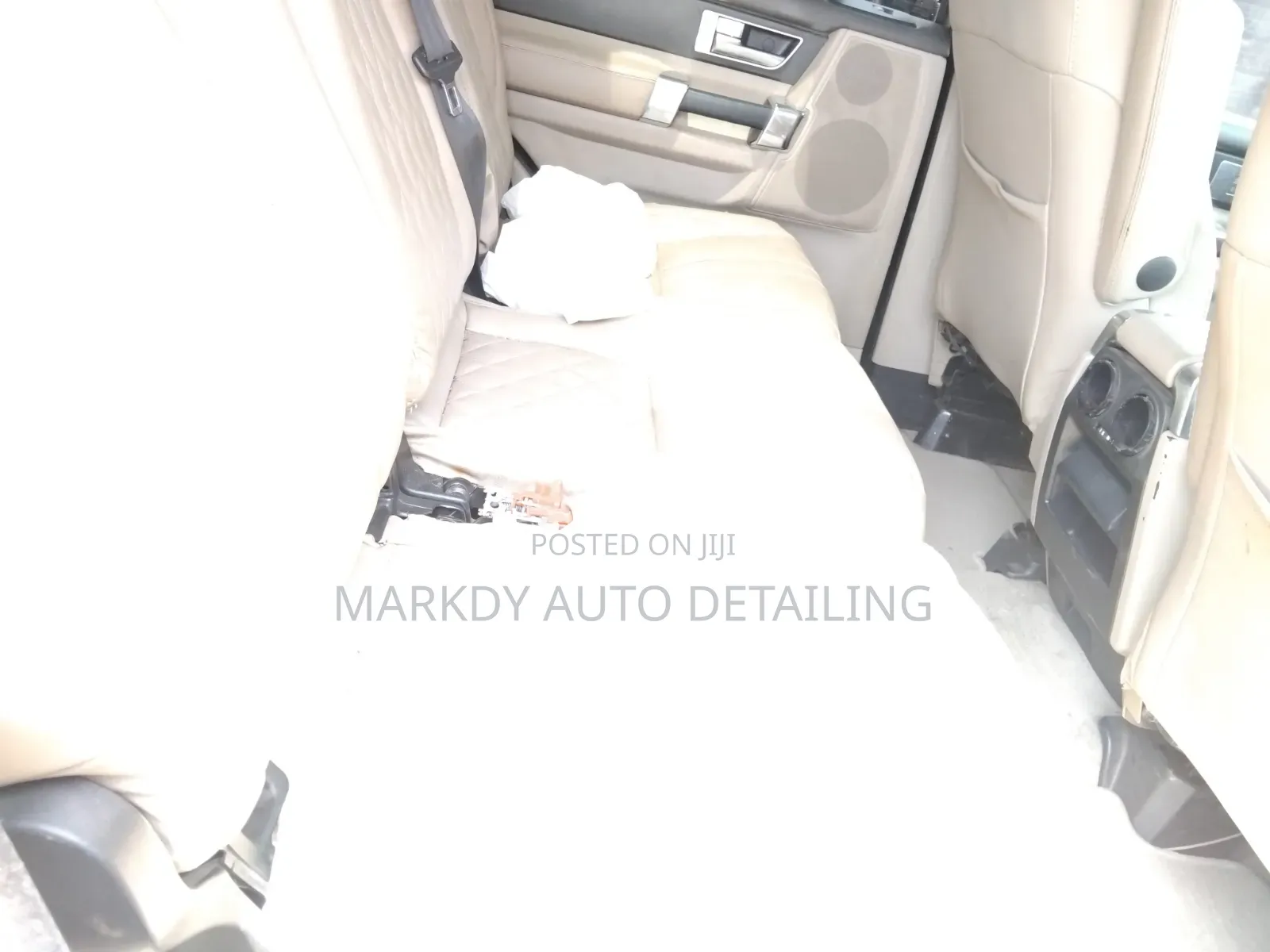 Land Rover Discovery 2015 Brown