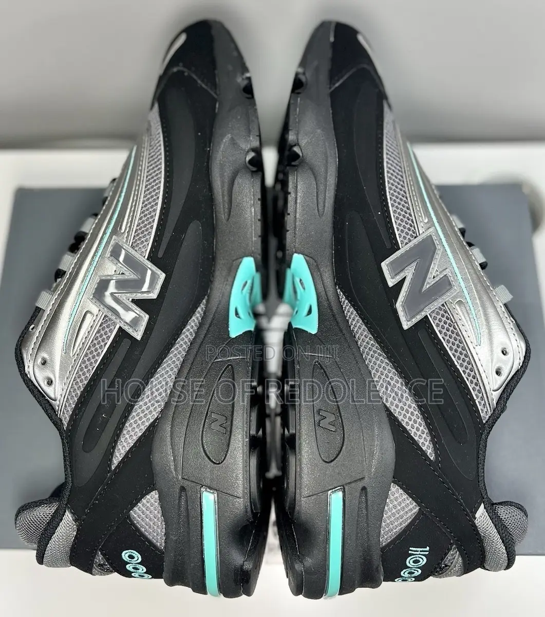 New Balance 1000 Black/Teal Sneakers