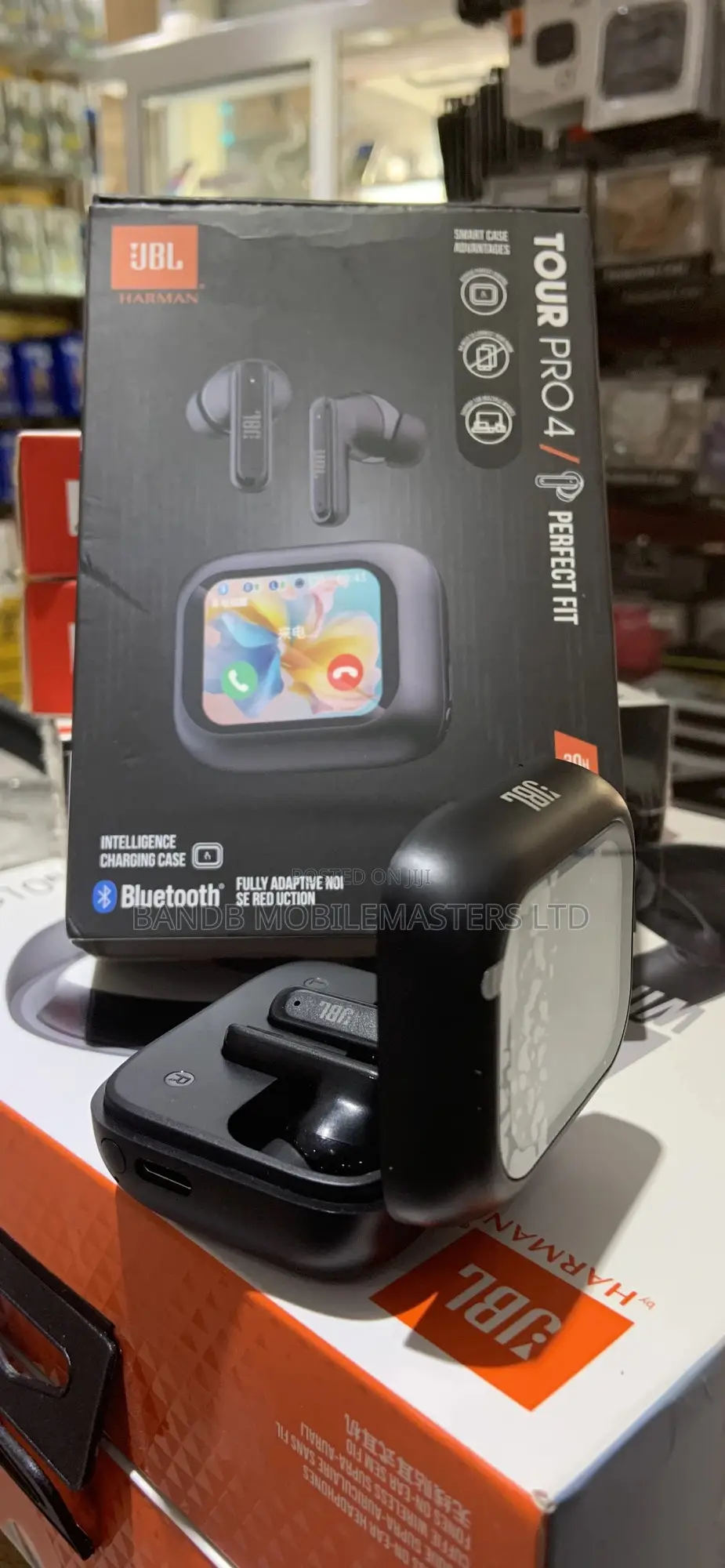 JBL Earbuds Tour Pro4