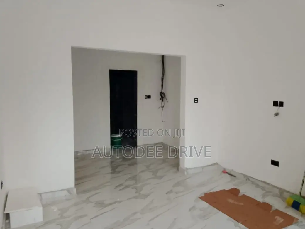 Furnished 3bdrm Apartment in Oyarifa for sale