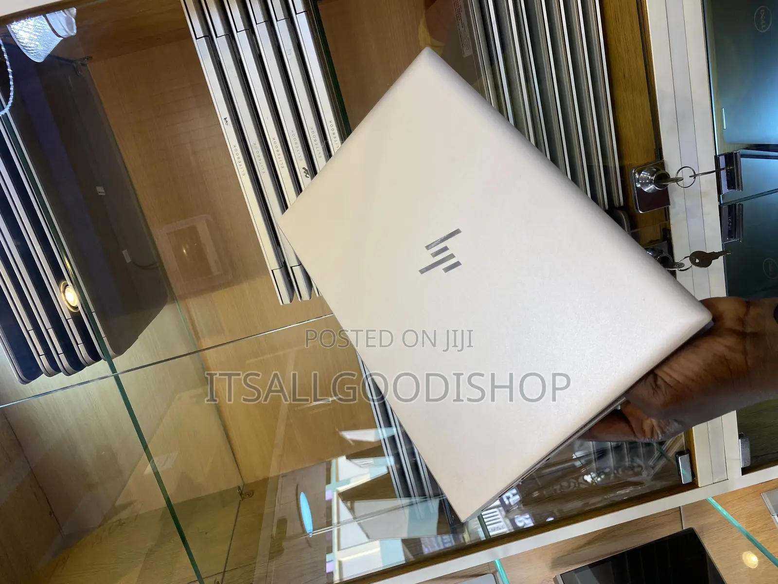 Laptop HP EliteBook 830 G8 8GB Intel Core i5 SSD 256GB