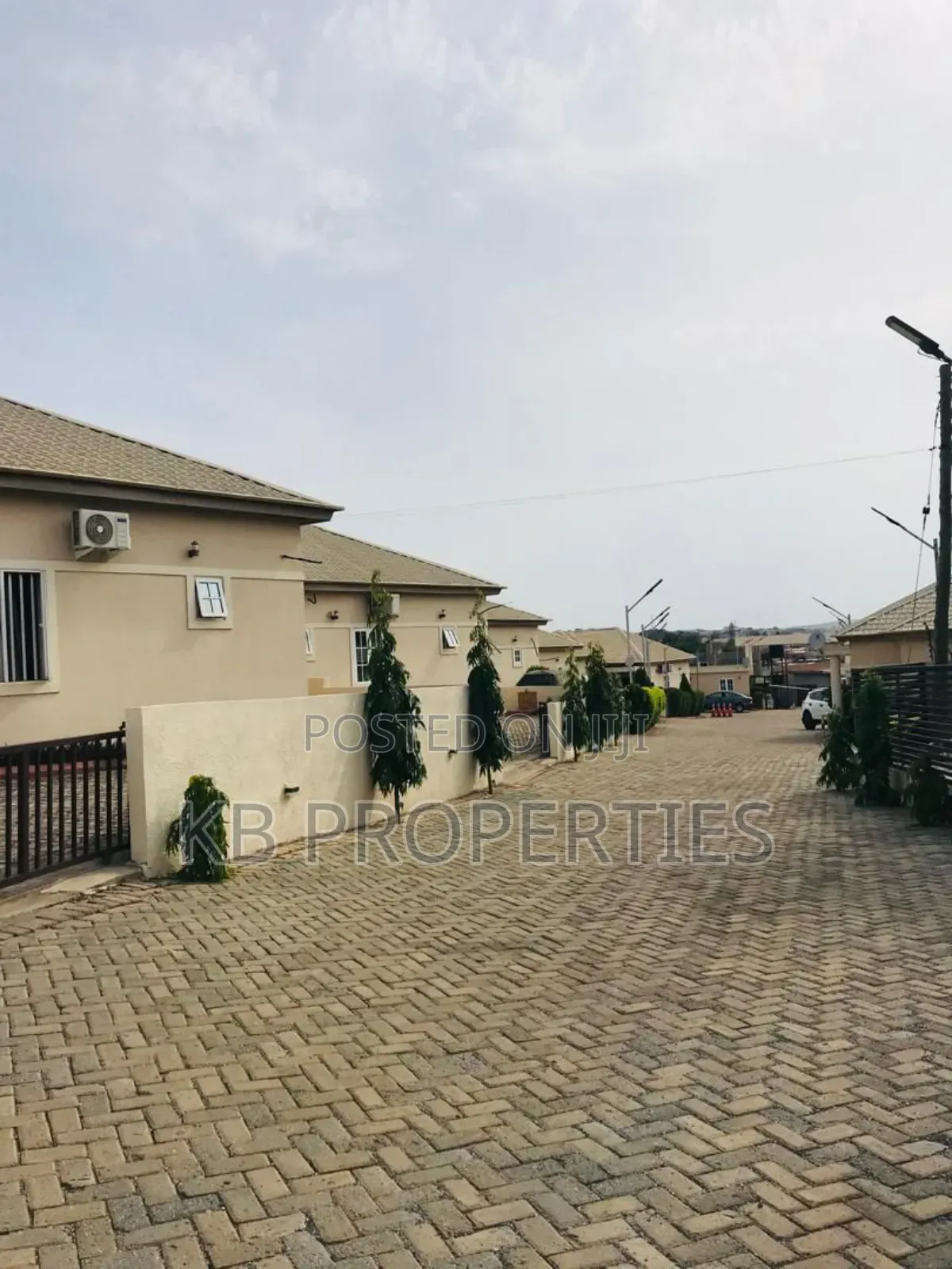 Furnished 3bdrm House in Kb Properties, Pillar 2 for sale