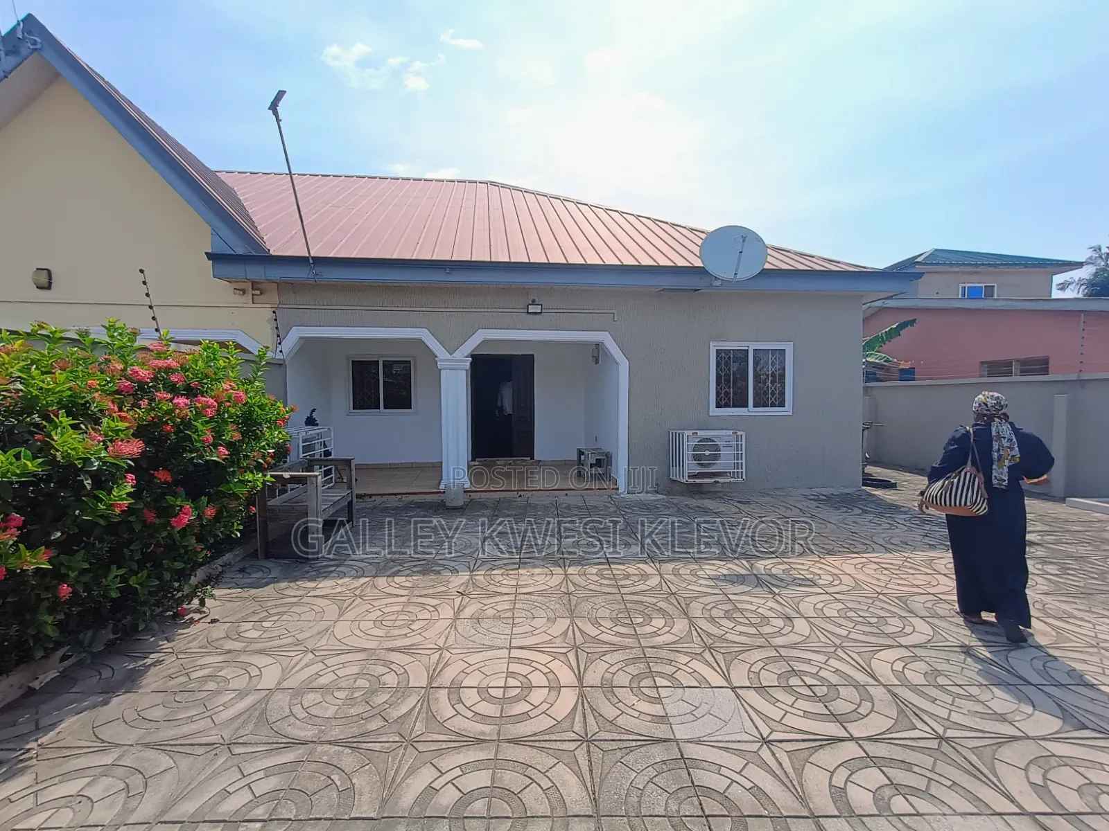 2bdrm House in Baatsona Total for rent